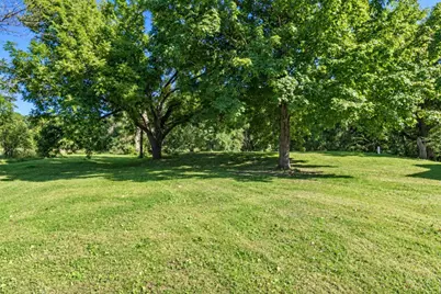 1011 N Cordova Avenue, Le Center, MN 56057 - Photo 56