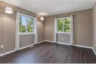 1011 N Cordova Avenue, Le Center, MN 56057 - Photo 18