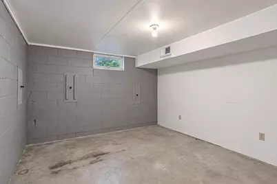 1011 N Cordova Avenue, Le Center, MN 56057 - Photo 42