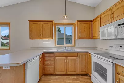 1006 Diamond Willow Circle, Waite Park, MN 56387 - Photo 6