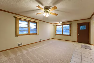327 Pine Street, Vermillion, MN 55085 - Photo 8
