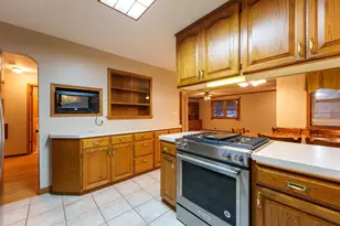 327 Pine St, Vermillion, MN 55085 - Photo 16
