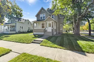 627 5th St NW, Faribault, MN 55021 - Photo 1