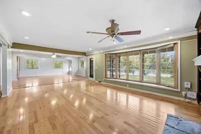 1847 Upper 55th Street E, Inver Grove Heights, MN 55077 - Photo 10
