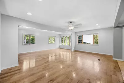 1847 Upper 55th Street E, Inver Grove Heights, MN 55077 - Photo 8