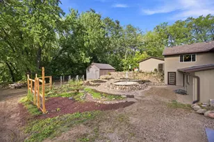 1847 Upper 55th St E, Inver Grove Heights, MN 55077 - Photo 2