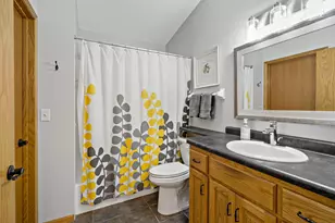 8541 Inverness Ln N, Brooklyn Park, MN 55443 - Photo 12