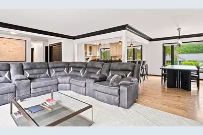 4424 W 70th St, Edina, MN 55435 - Photo 20