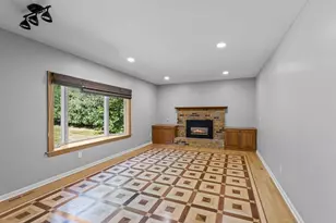 4645 Orchid Ln N, Plymouth, MN 55446 - Photo 16