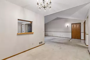 300 41st Ave NE, Columbia Heights, MN 55421 - Photo 22
