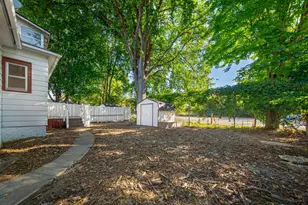 815 2nd Ave NW, Faribault, MN 55021 - Photo 6