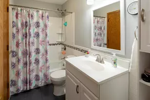 456 Braeburn Dr, Shakopee, MN 55379 - Photo 10