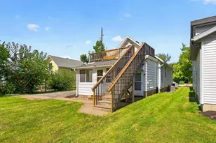 423 W Mark St, Winona, MN 55987 - Photo 4