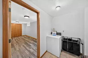 423 W Mark St, Winona, MN 55987 - Photo 30