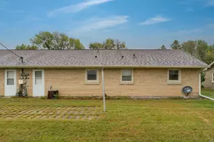 105 Jay St, Le Sueur, MN 56058 - Photo 22