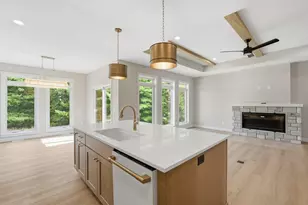 538 Chapman Hls Ct, Hudson, WI 54016 - Photo 6