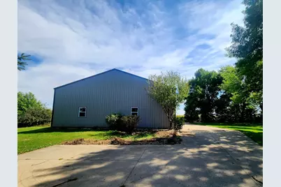 1304 State Highway 30, Pipestone, MN 56164 - Photo 10
