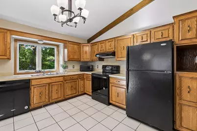 7890 Upper 139th Court, Apple Valley, MN 55124 - Photo 6
