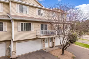 1555 County Rd D E, Maplewood, MN 55109 - Photo 2