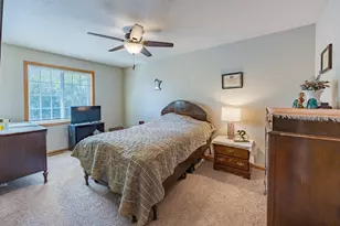 1555 County Rd D E, Maplewood, MN 55109 - Photo 6