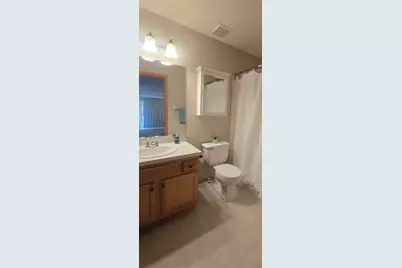 1555 County Road D E #B, Maplewood, MN 55109 - Photo 6