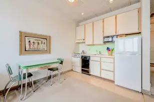 431 S 7th St, Minneapolis, MN 55415 - Photo 4