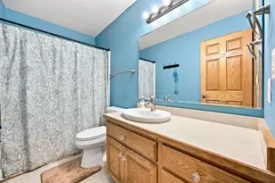 609 Lexington Ln, Moorhead, MN 56560 - Photo 20