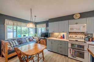 1128 Summit Ave, Detroit Lakes, MN 56501 - Photo 12