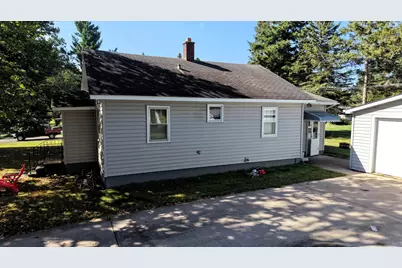 600 E 11th Street S, Ladysmith, WI 54848 - Photo 2
