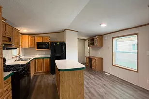 93721 Sunbay Ln, Sturgeon Lake, MN 55783 - Photo 4
