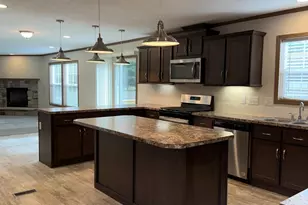 33136 Sumac Dr, Sturgeon Lake, MN 55783 - Photo 4