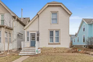 855 Hague Ave, Saint Paul, MN 55104 - Photo 1