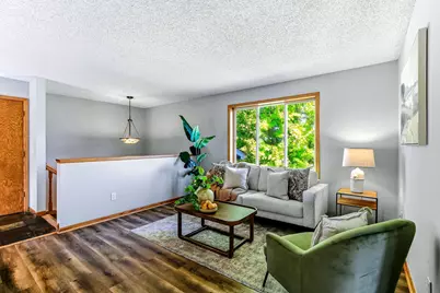 332 Orchard Parkway W, Shakopee, MN 55379 - Photo 4