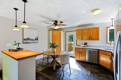 332 Orchard Parkway W, Shakopee, MN 55379 - Photo 6