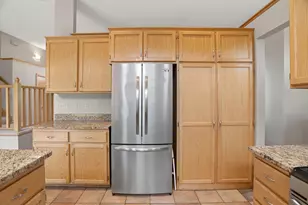 8901 Dunbar Knoll N, Brooklyn Park, MN 55443 - Photo 12