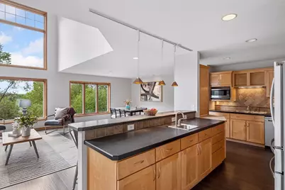 7153 Goodview Avenue S, Cottage Grove, MN 55016 - Photo 12