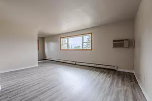 917 19th St S, Moorhead, MN 56560 - Photo 8