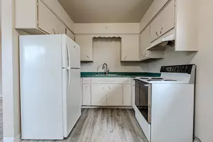 921 19th St S, Moorhead, MN 56560 - Photo 22