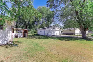 6900 Toledo Ave N, Brooklyn Center, MN 55429 - Photo 2