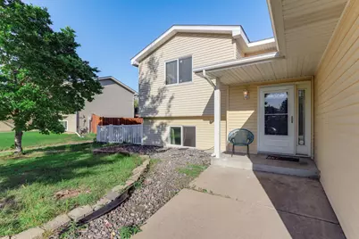 11012 Edgewood Avenue N, Champlin, MN 55316 - Photo 4