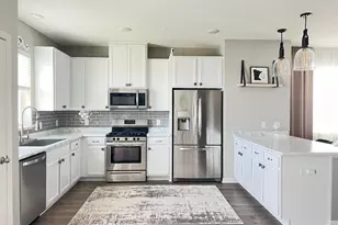1679 Windigo Ln, Shakopee, MN 55379 - Photo 2