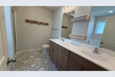 5590 Upper 179th Street W, Lakeville, MN 55044 - Photo 16
