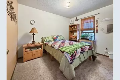 610 Central Avenue SE, Bemidji, MN 56601 - Photo 10