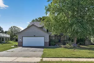 16025 Grove Trail, Lakeville, MN 55044 - Photo 22