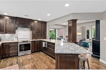 13975 Granada Court, Apple Valley, MN 55124 - Photo 10