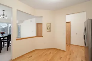 1900 Rush Lake Trl, New Brighton, MN 55112 - Photo 8