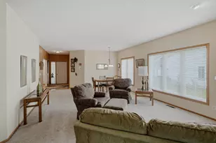 20576 Cypress Dr, Farmington, MN 55024 - Photo 10