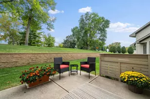 2115 6th Ave E, Alexandria, MN 56308 - Photo 2