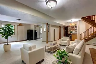 22710 Pinto Ln, Lakeville, MN 55044 - Photo 16
