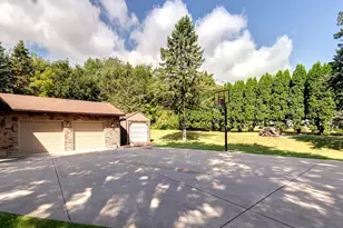 22710 Pinto Ln, Lakeville, MN 55044 - Photo 30